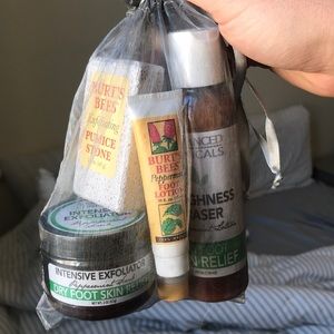 6 item foot spa gift set